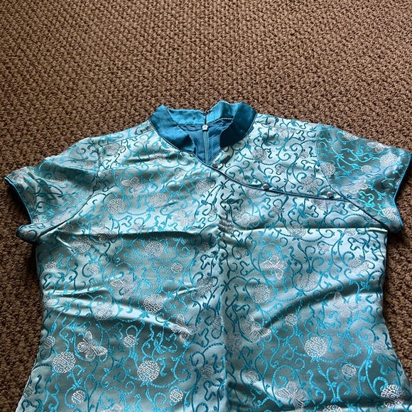 American Girl -Asian inspired dress - Picture 3 of 3